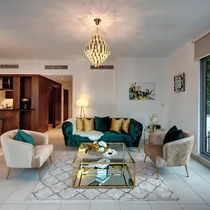 https://durrani-homes-modern-luxury-besides-burj-khalifa-fountain-view.dubaihotelsoffers.com